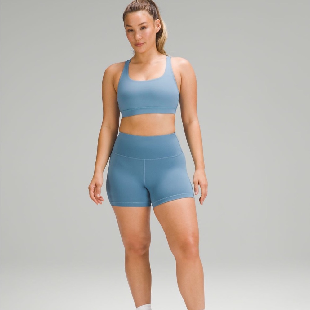 Lululemon Wunder Train Contour Fit High Rise Short 4”